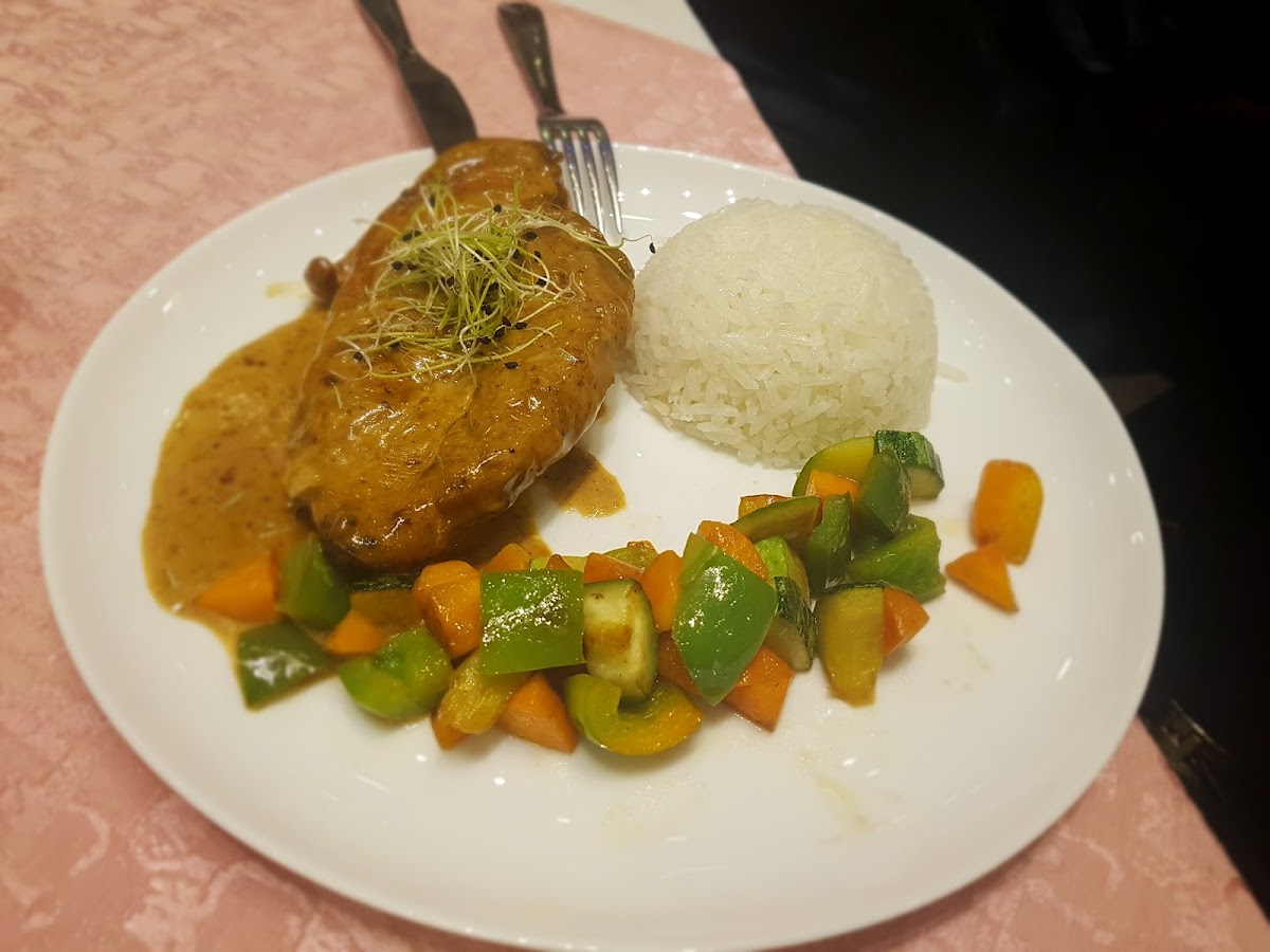 El Meson Del Cantor-10